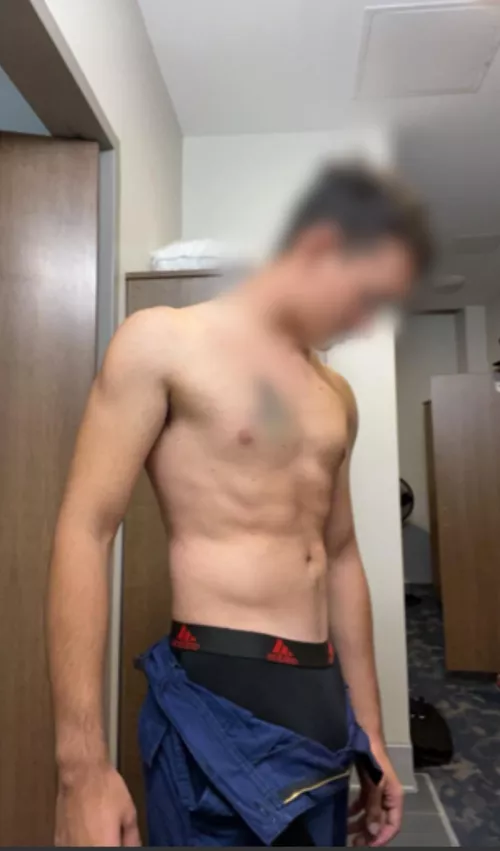 How do I look in blue? by ProudTruck2931