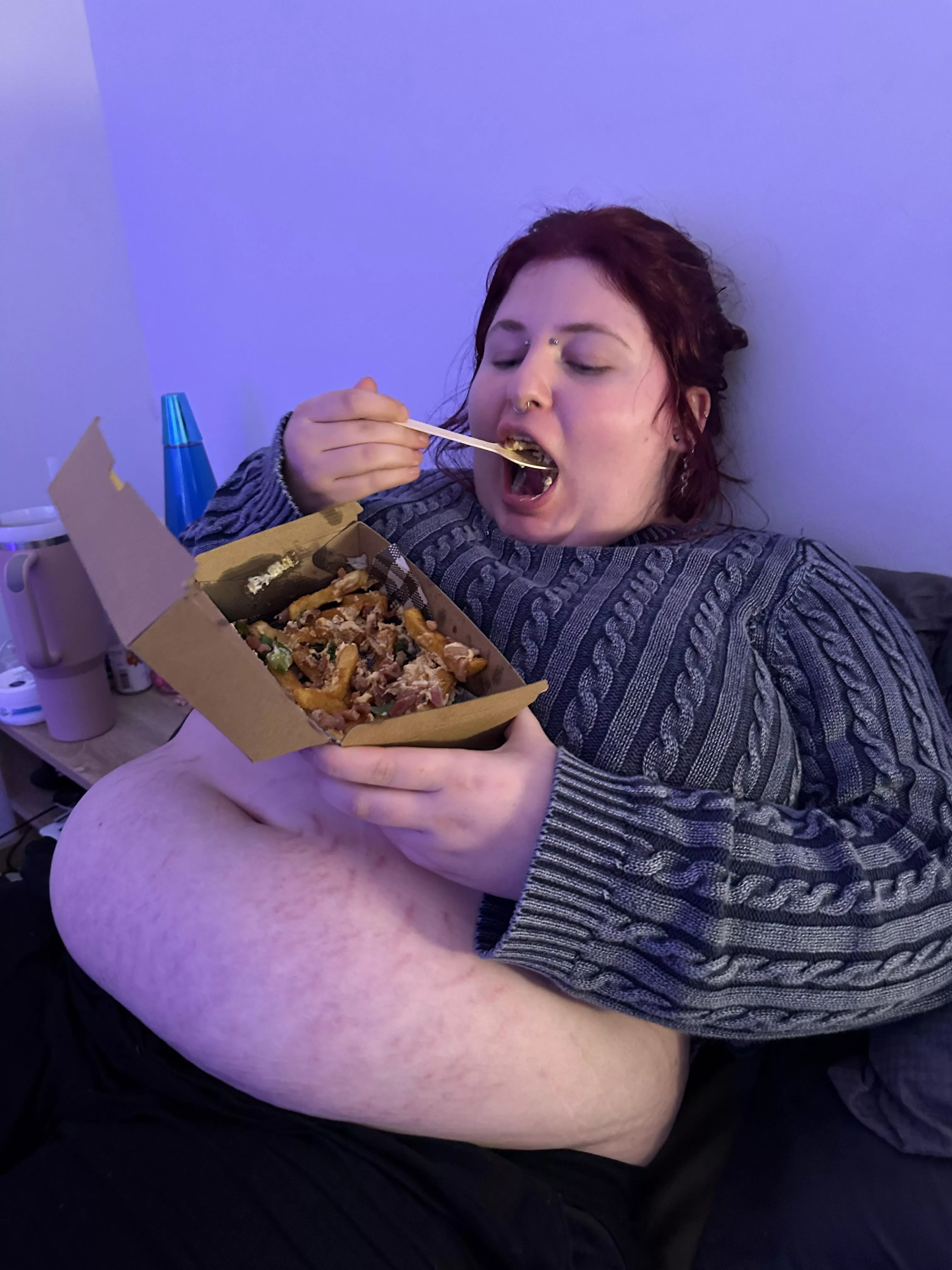 I don’t know why, but I keep gaining weight for some reason? 😅 posted by mxjxandbrxcx