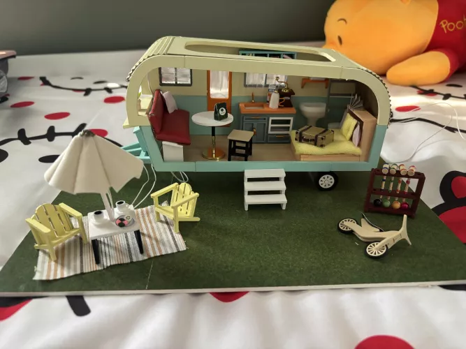 I made a mini camper 🤭 by stoned_emily