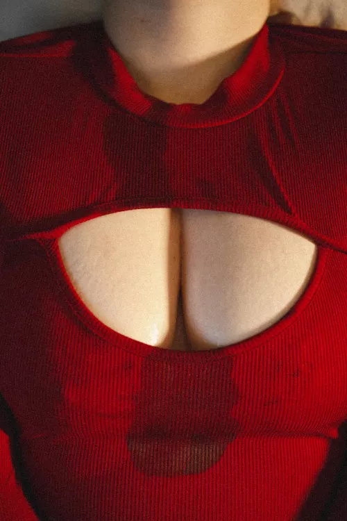 I wish more guys would have emptied their load on my cleavage  by GoddessRoseWife