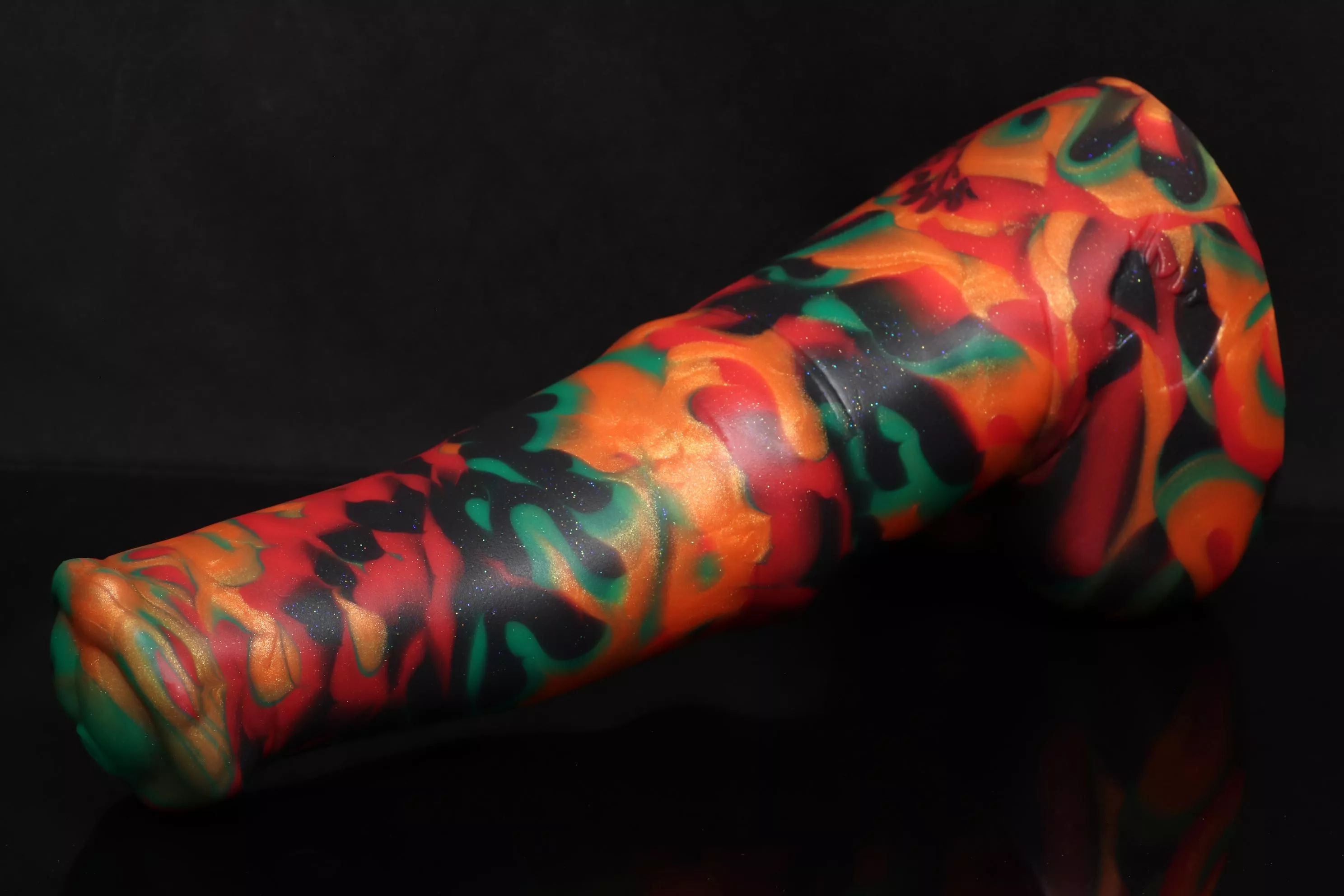 Snagged the coolest m/m Bumblehooves in the Love is Love sale ❤️🖤💚🧡  posted by 0ilSoakedRag