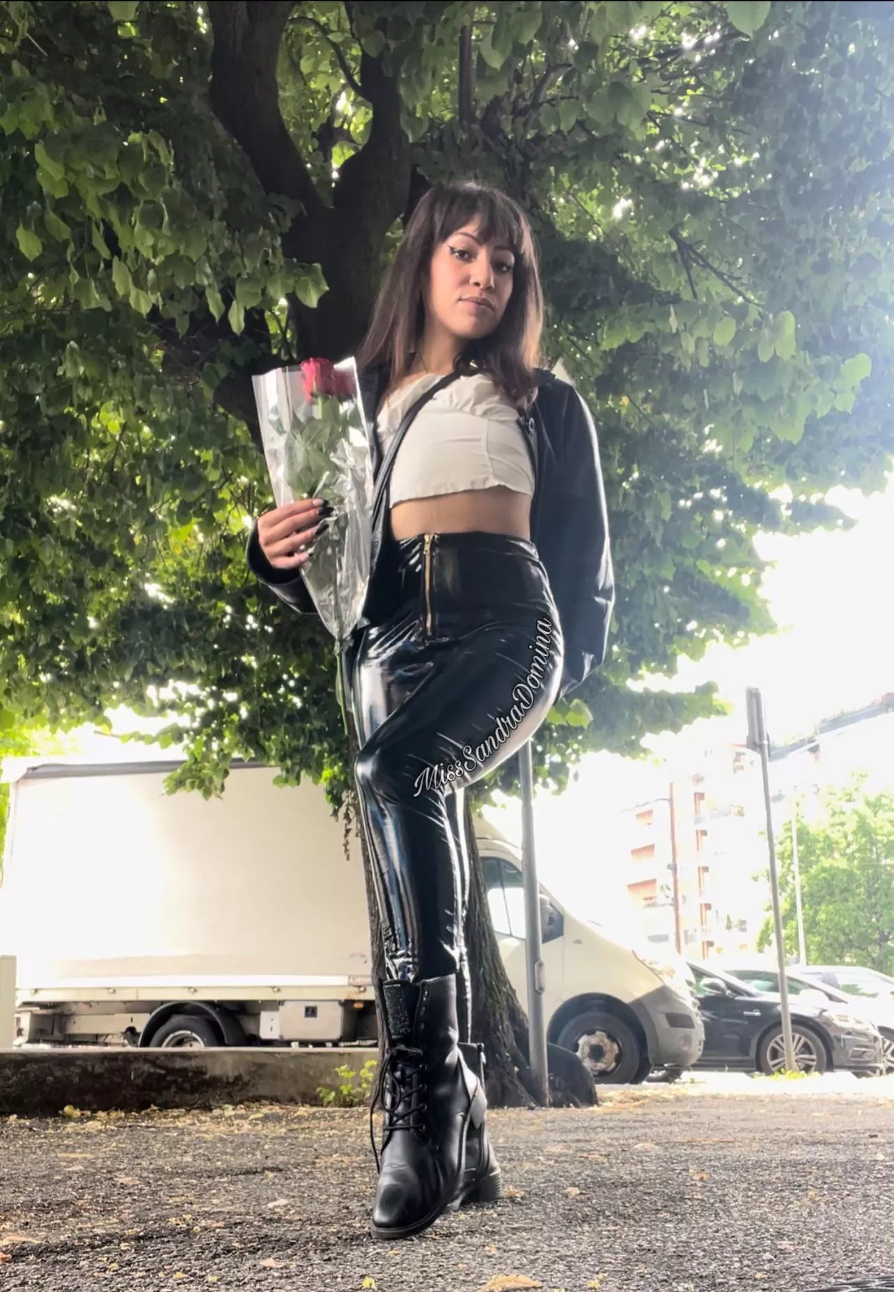 The shine has your mind spiralling into the goonhole of no end. posted by MissSandraDomina