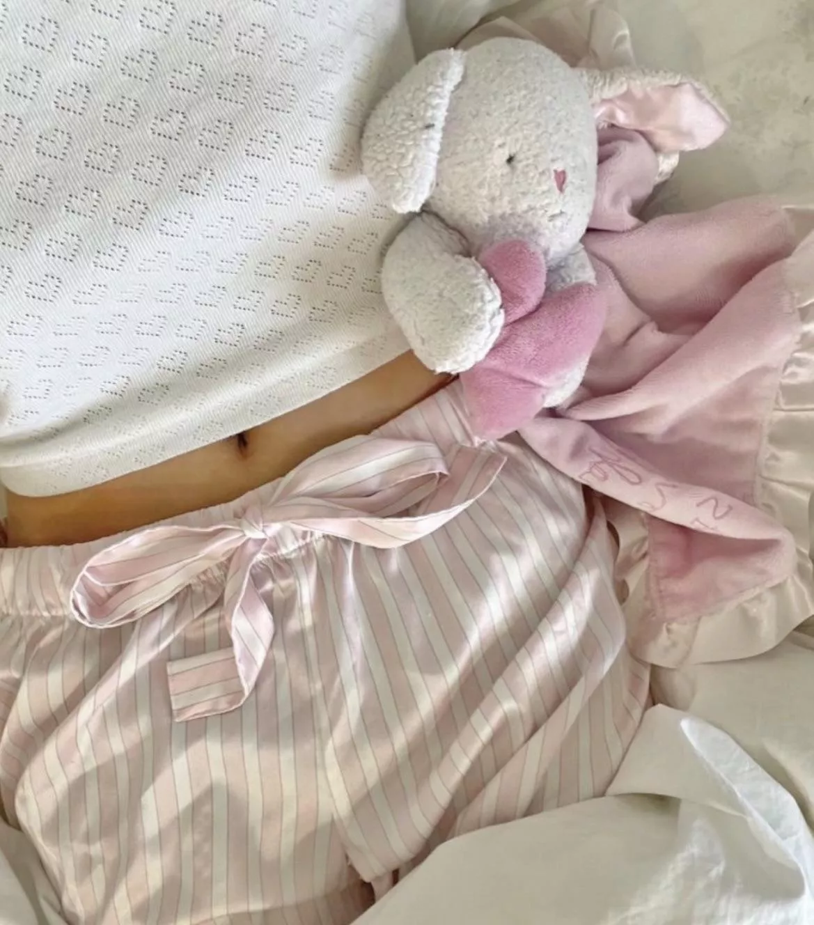 This is Blankey🐇 I has hads her since I was born🩷 we bof hope everyone a lovely nini 🩷 posted by smoliest