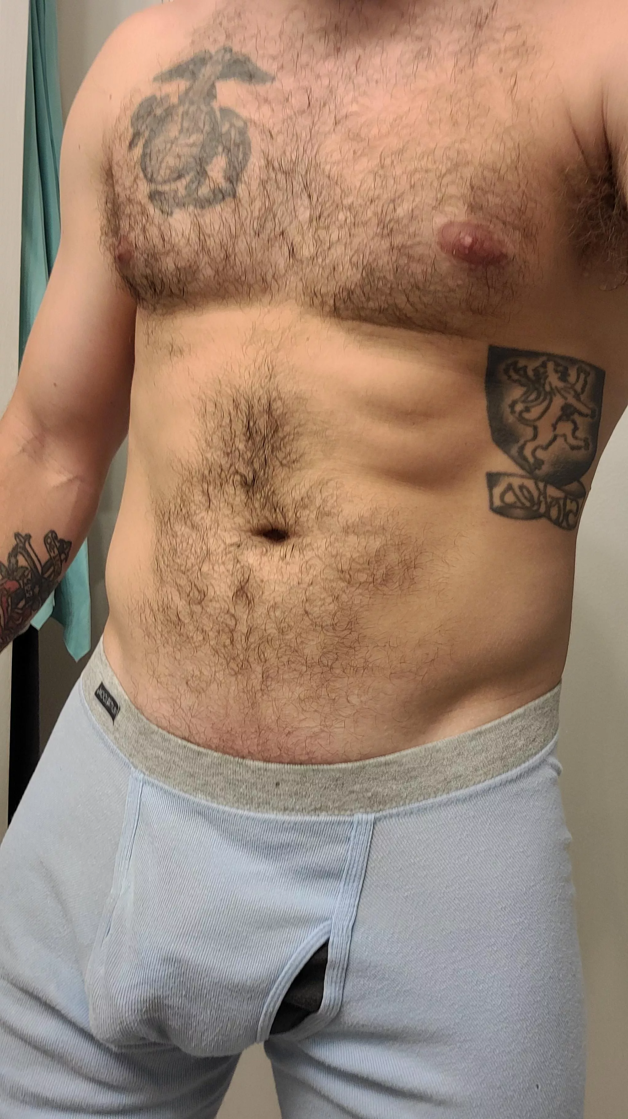 Whoops, sorry, I didn't realize anyone else was here. I should e closed the door before changing.  posted by ComfortableDoubt7763