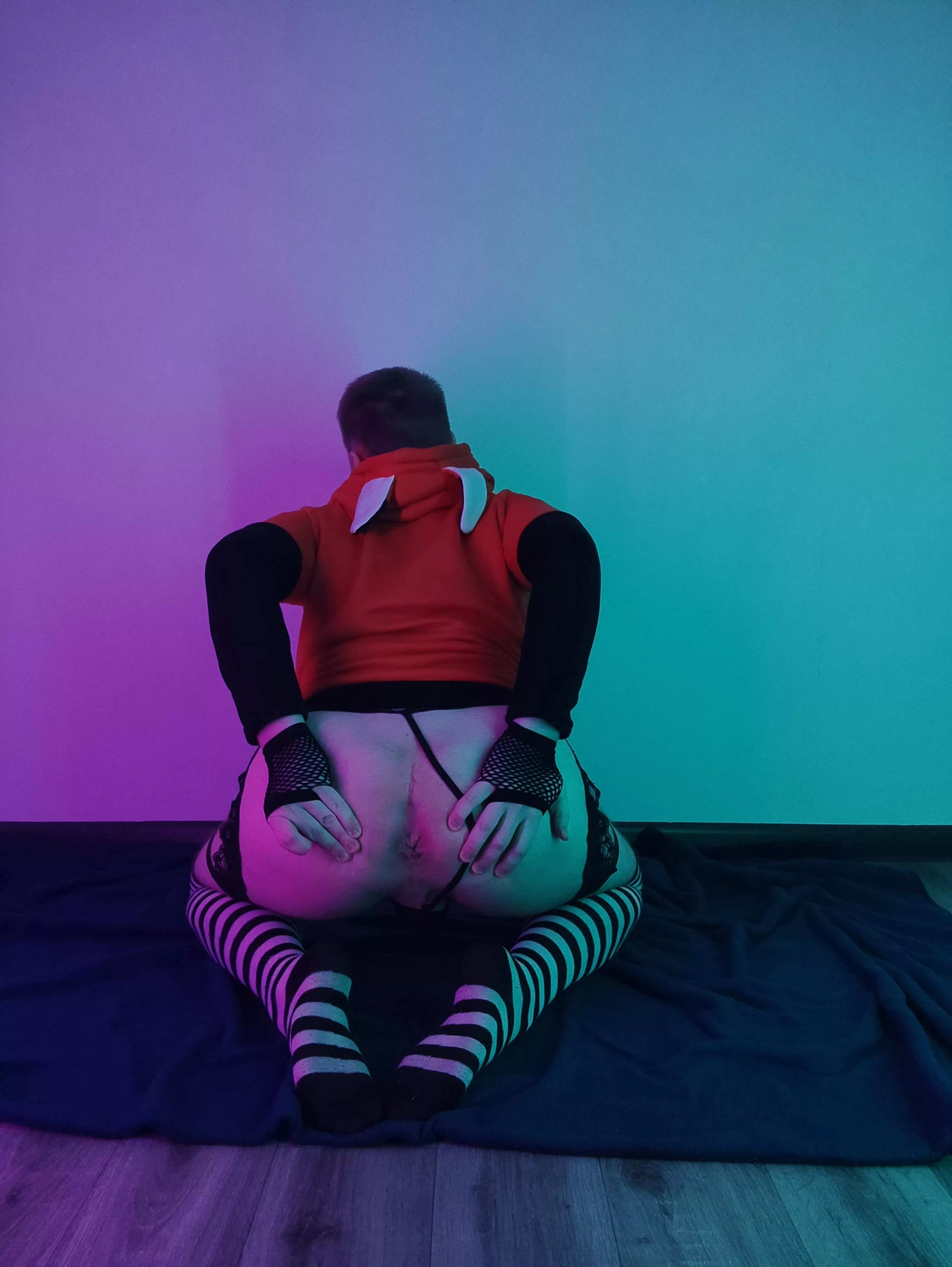 Imagine I'm in your room, what's the first thing you do? posted by KraasCos