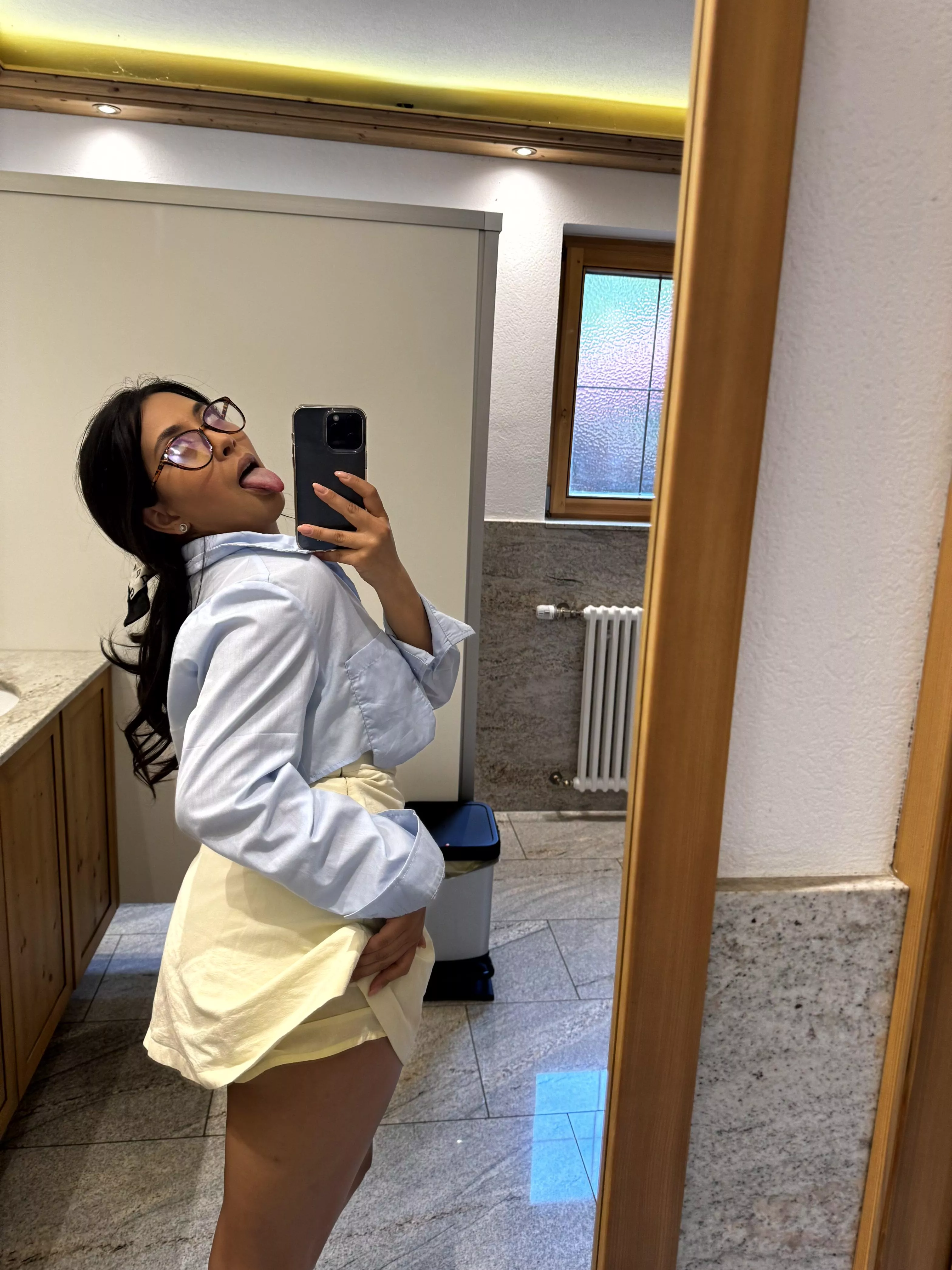 IUTR posted by Gloria_Cute