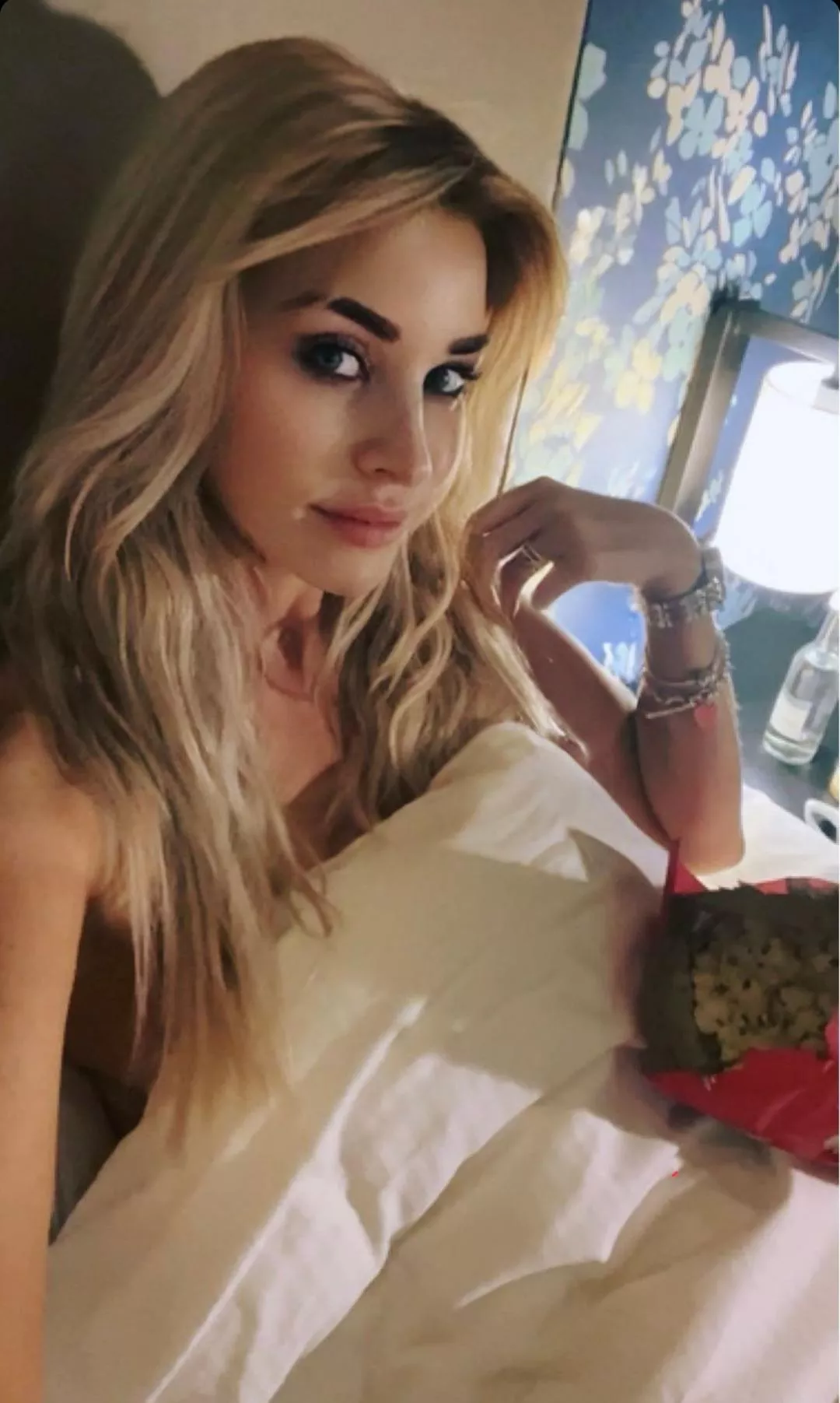 Lola posted by davedaveodave