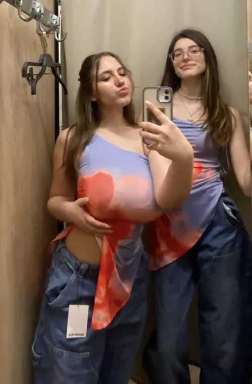 Same top, different effects  by Additional-Log6604