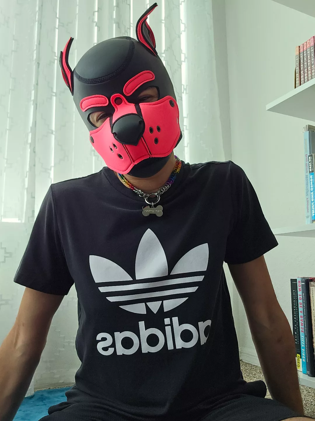 very first hood 🐶 posted by sendlovethrough