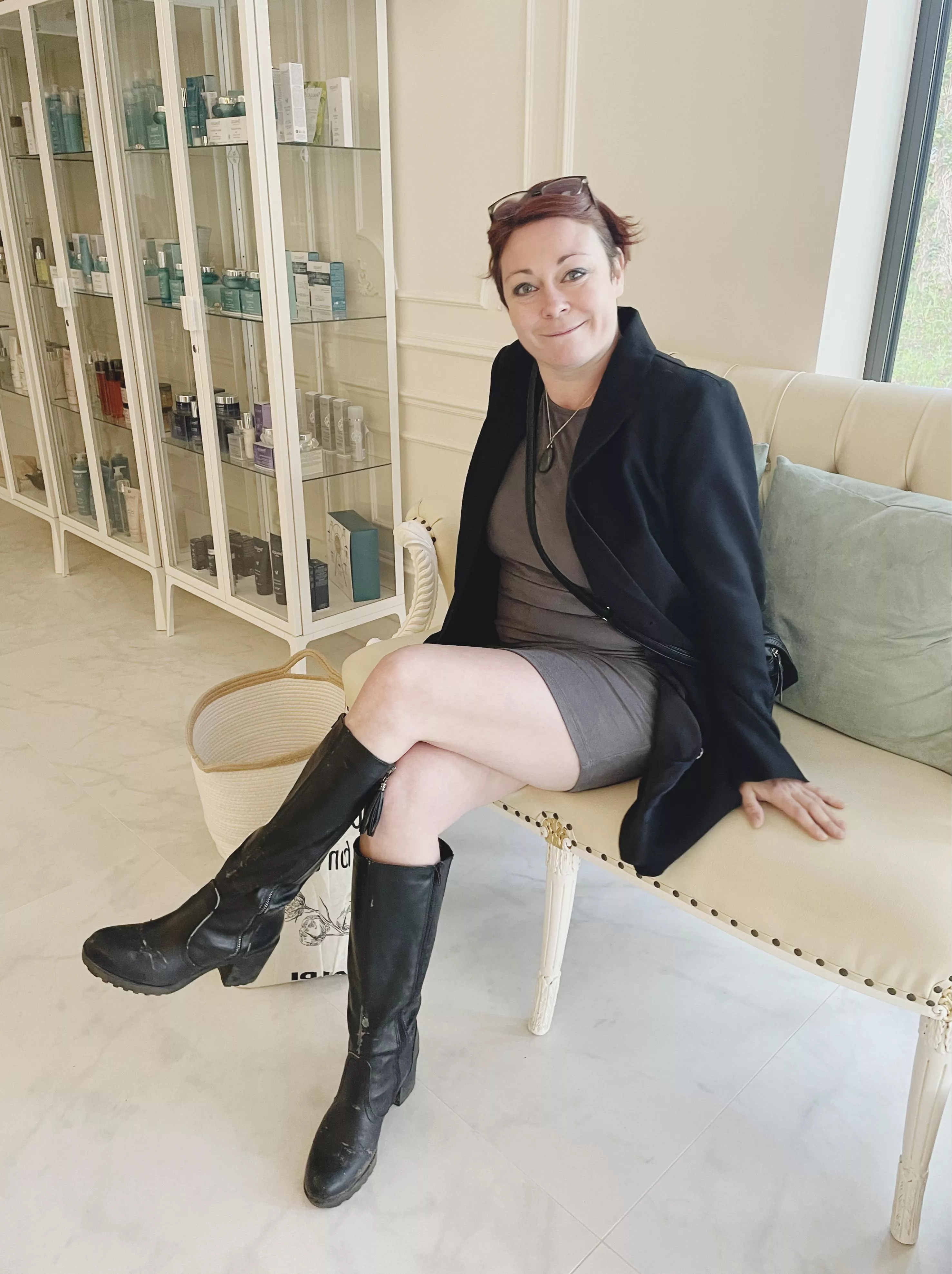 A little sad because I will be alone on the weekend... posted by IlDisplay