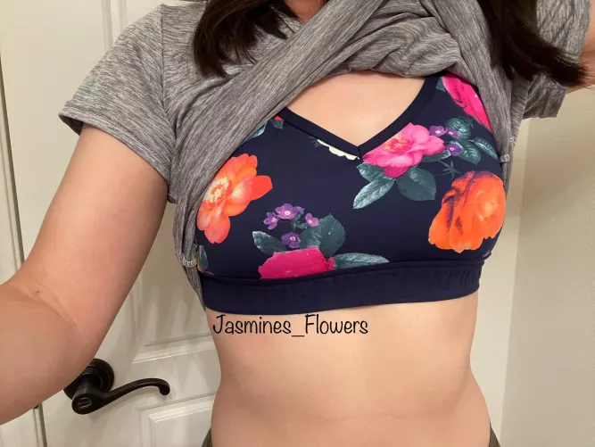 A very perky Monday morning ☺️ by Jasmines_Flowers