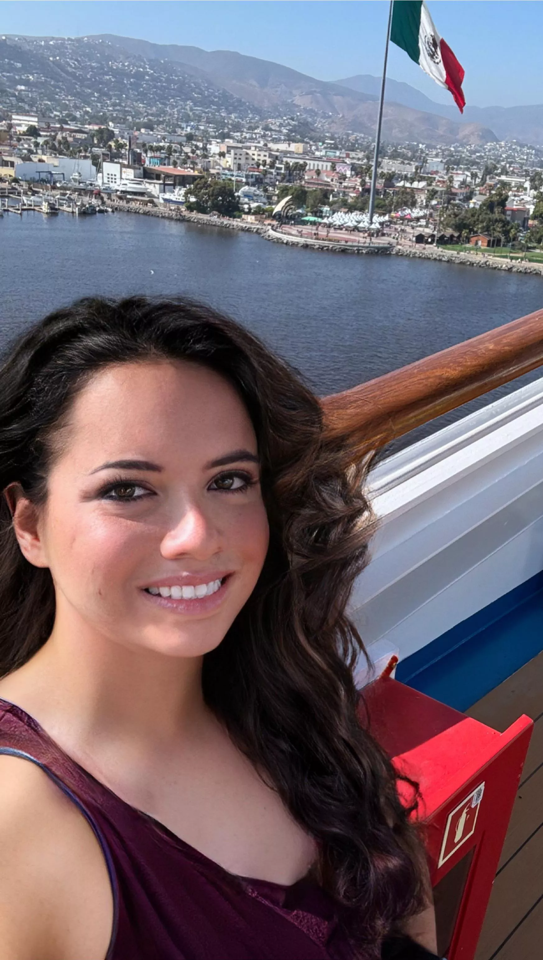 Happy Fathers Day to all the Daddies out there 😘 posted by Aroxxors