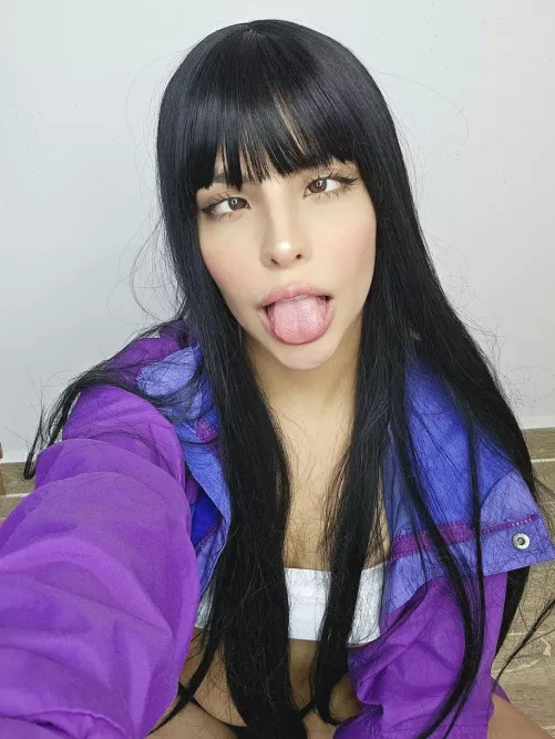 is it normal for short girls to be obsessed with tall guys? by kaylabunnyx