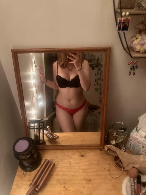 Me and my art desk <3 by BlairBear2004