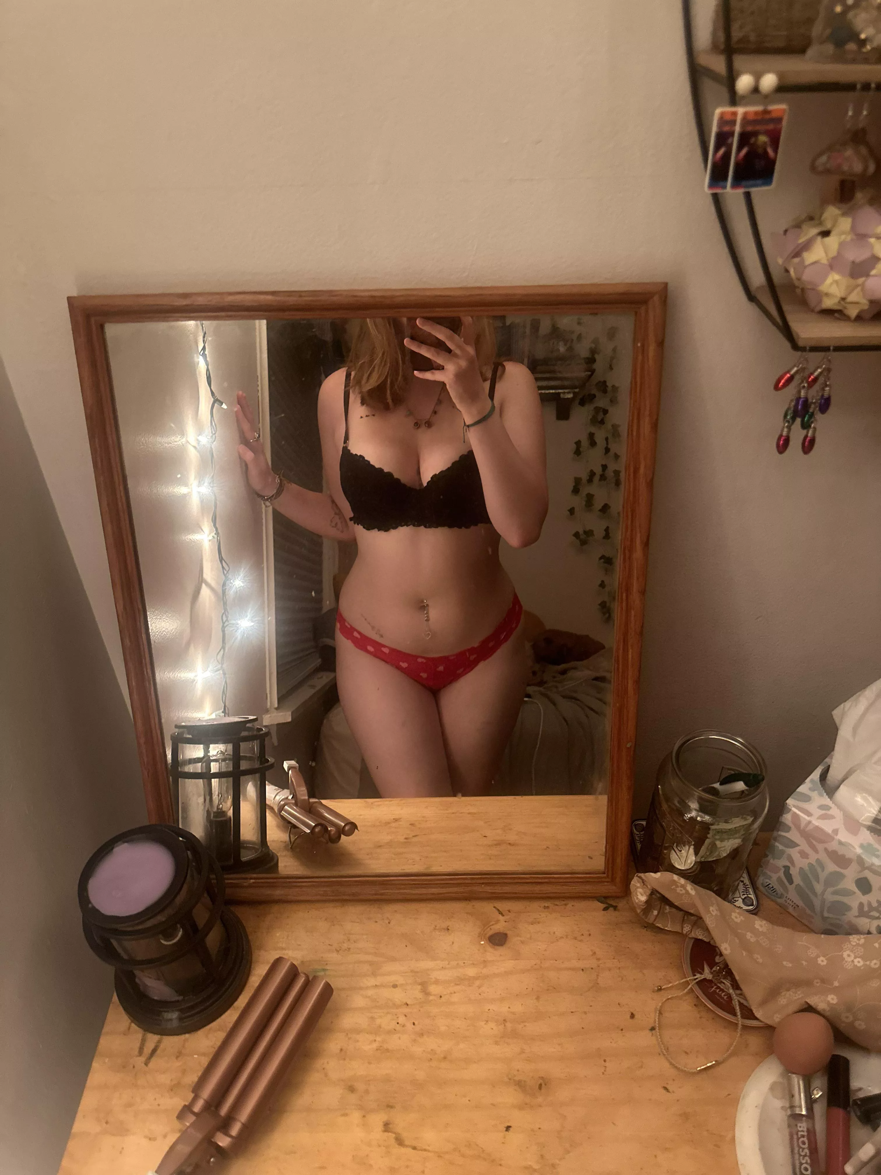 Me and my art desk <3 posted by BlairBear2004