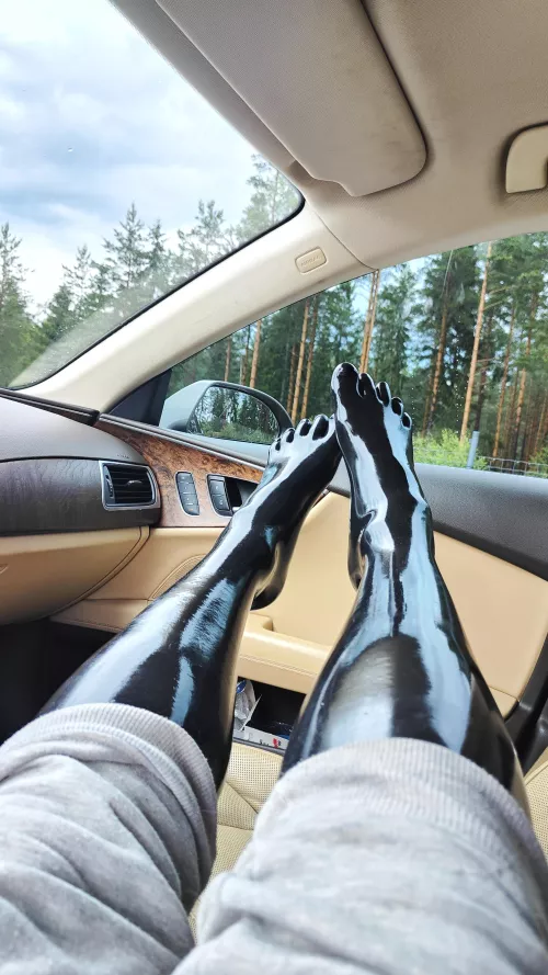 On a roadtrip 😏 by Long-Seaworthiness38