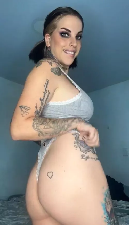 tell me if this pose makes you happy by ottaviia