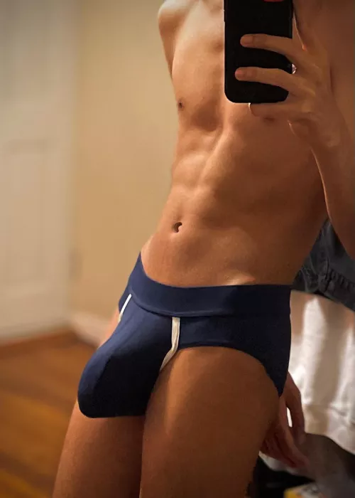 this was the biggest pouch they had.. by Big-Lengthiness-6552