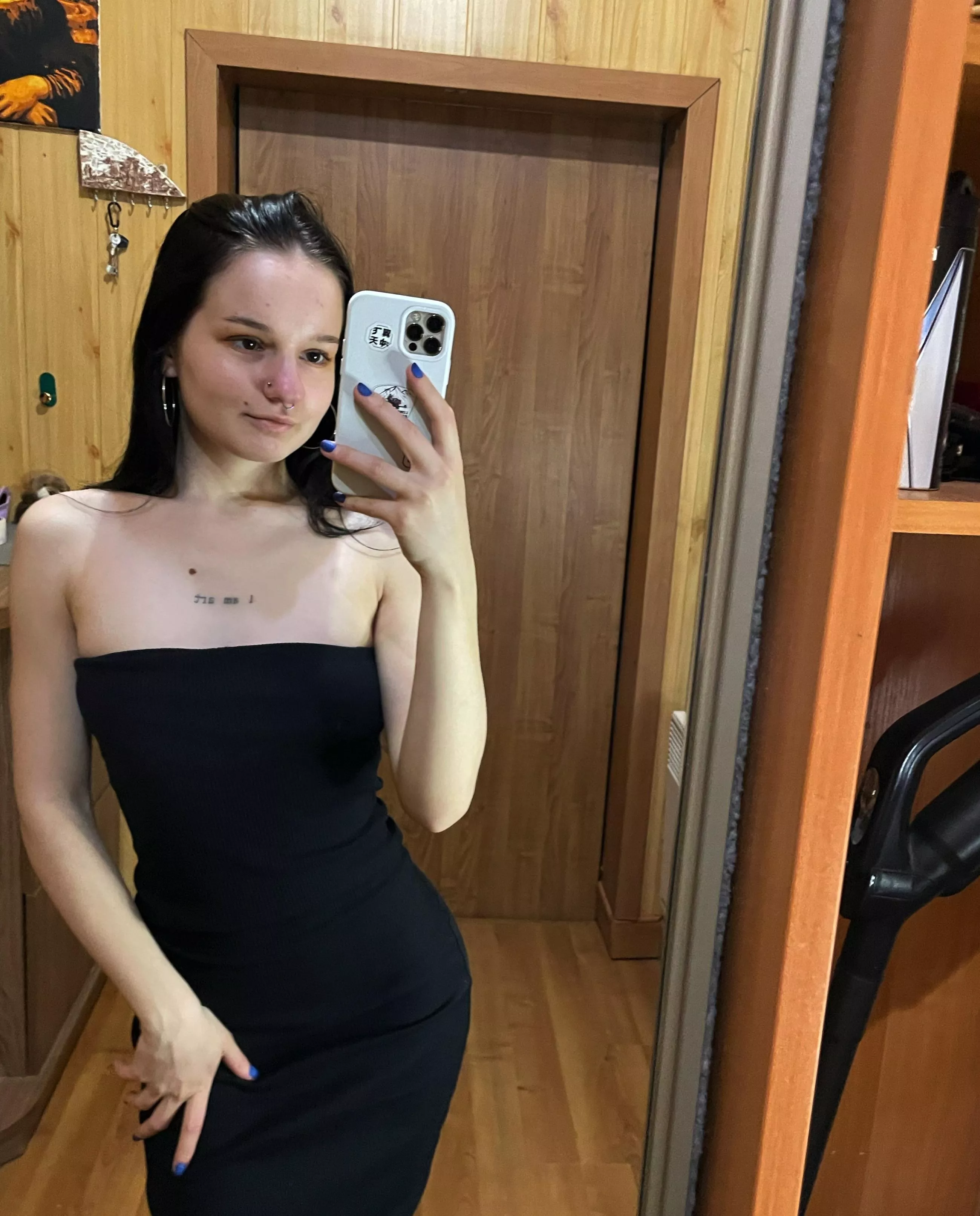 Would you let me be your fuck doll posted by Fallingwrath351