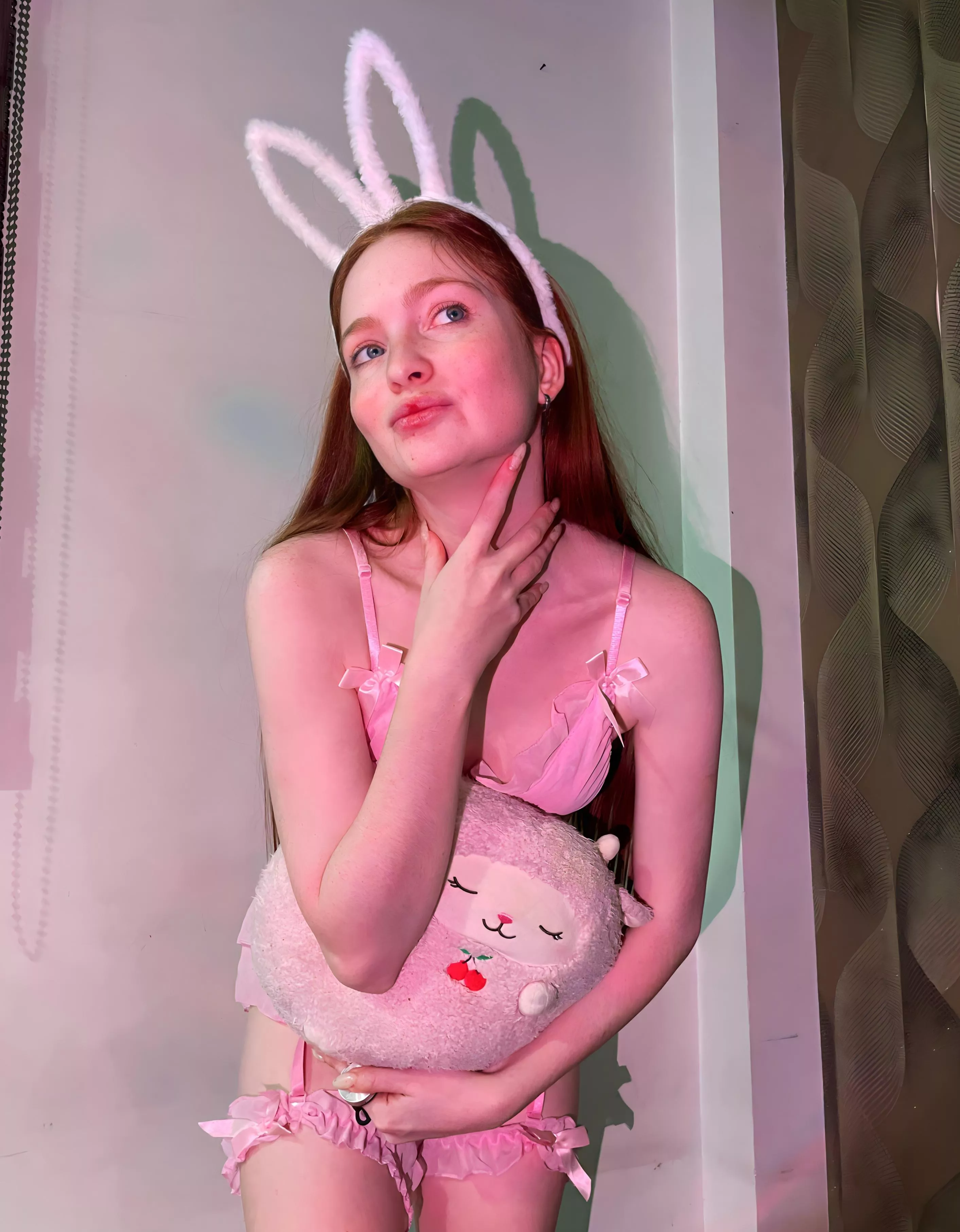 you're gonna give that rabbit his carrot, aren't you posted by _MiaAngel_