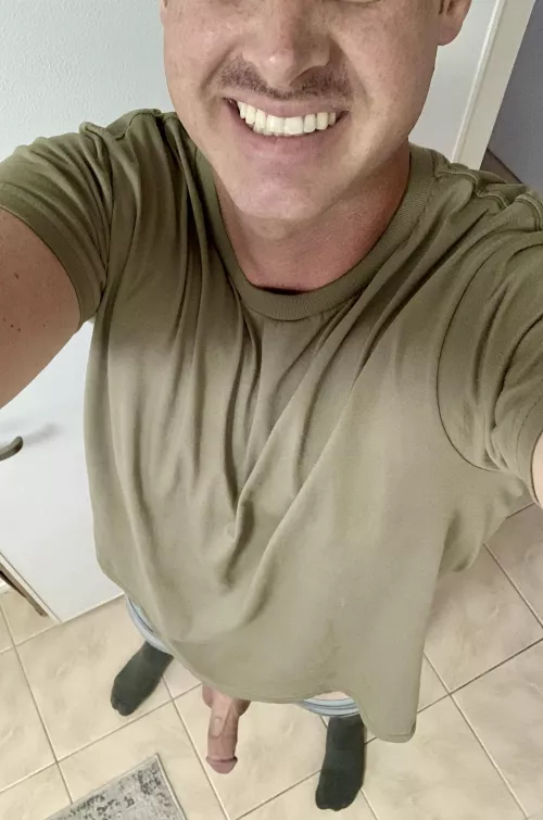 [35] Hey! My cock is down here! by slashbanter