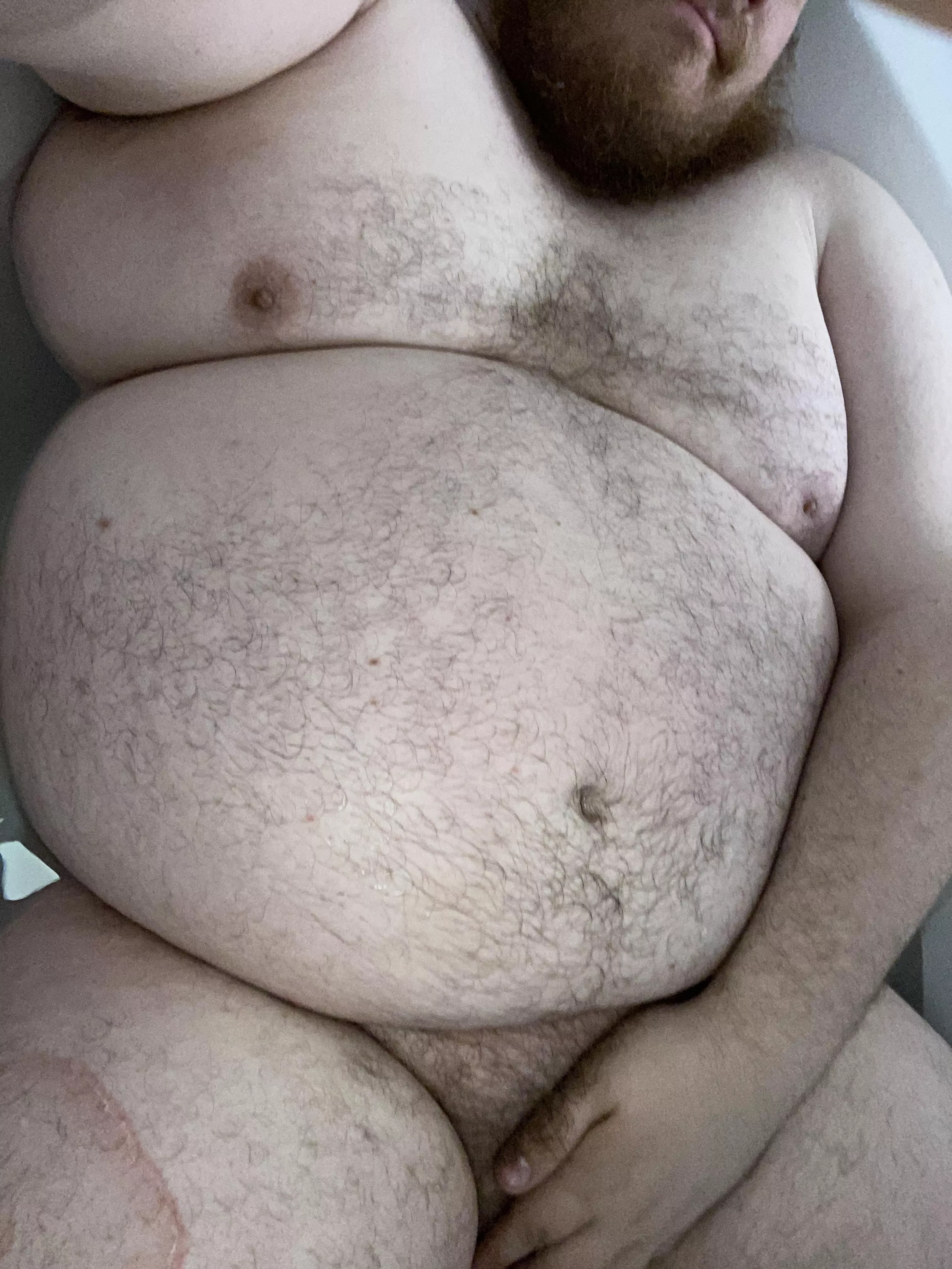 Any ladies want to see what’s behind my hand? posted by vanillapole69