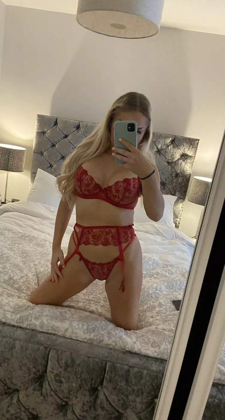 Do you like this set? posted by petiteavax