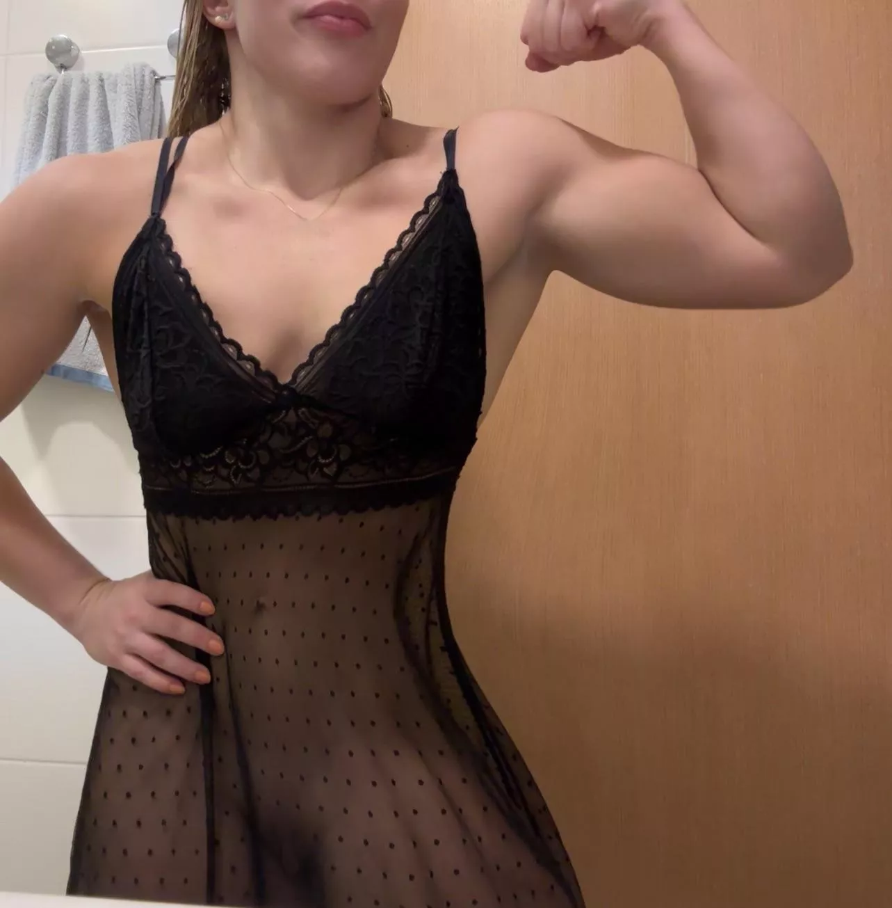 Good Morning🤍 I woke up with my body a little harder😜 posted by CompetitiveArtist715