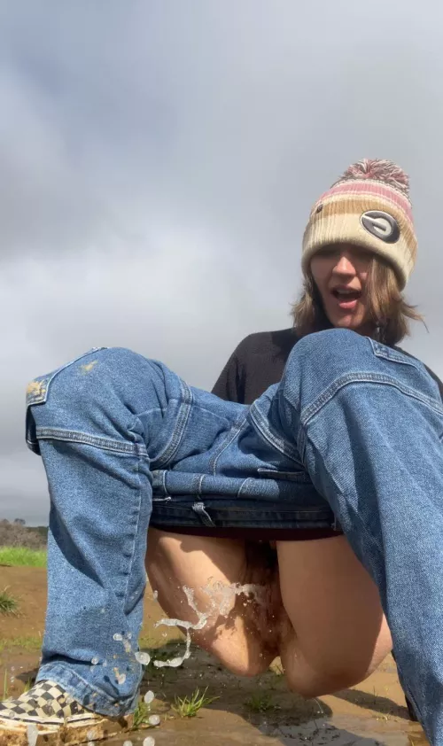 I’m giving out Golden showers, who wants one?  by Spitinmyasshole420