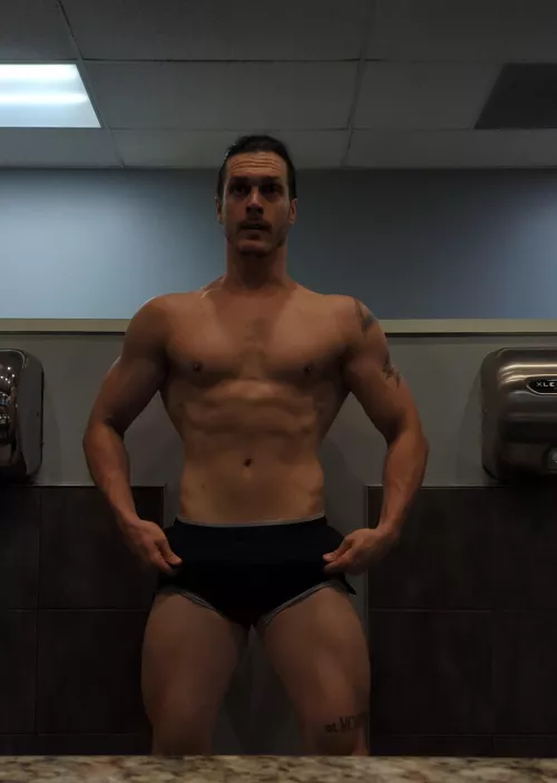 More muscle by LiftHeavyEveryday