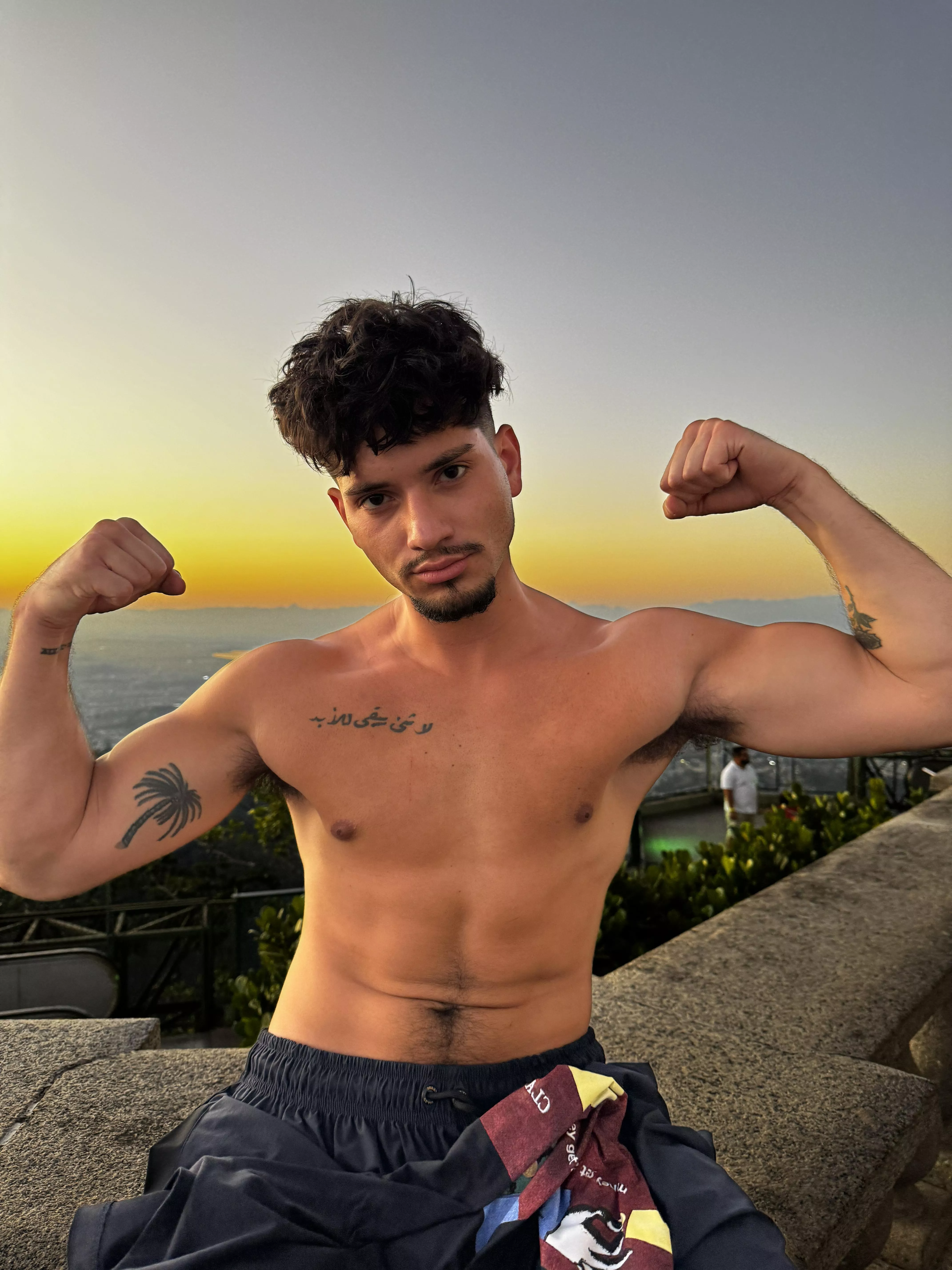 My armpits over Rio posted by champvgnetears