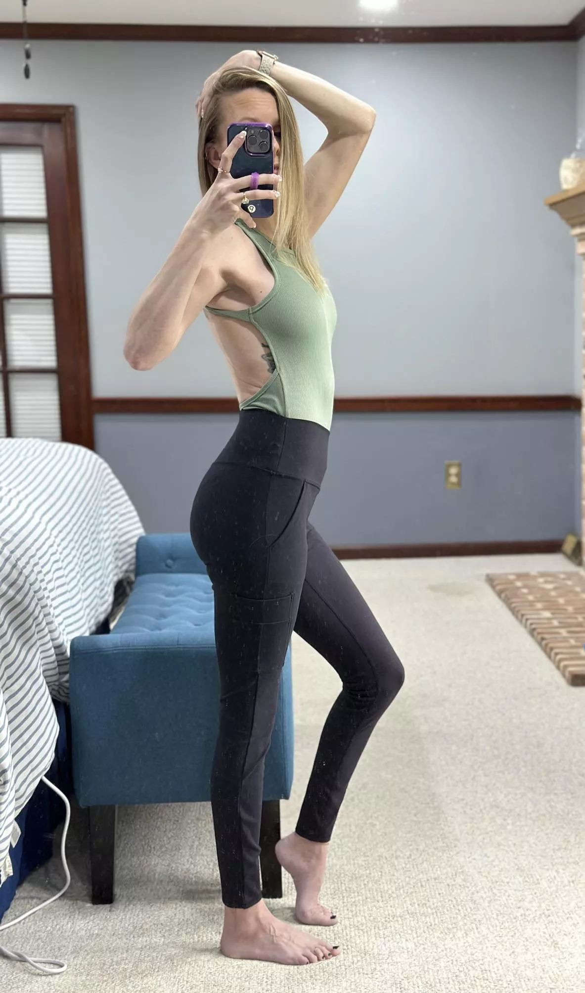 My workout attire for today posted by Lily_Devyne