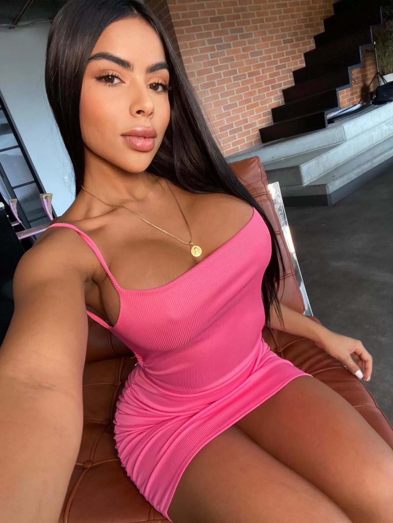 Nothing better than big fake tits wrapped in a tight pink dress posted by LivelyLovebug02