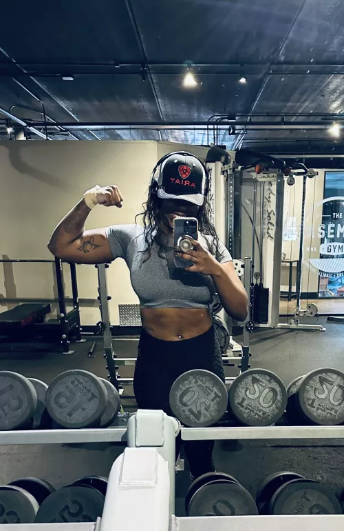 When the abs come out to play by foxybalboa23