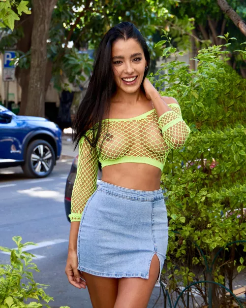 Would i make you look twice? by ashydeluca