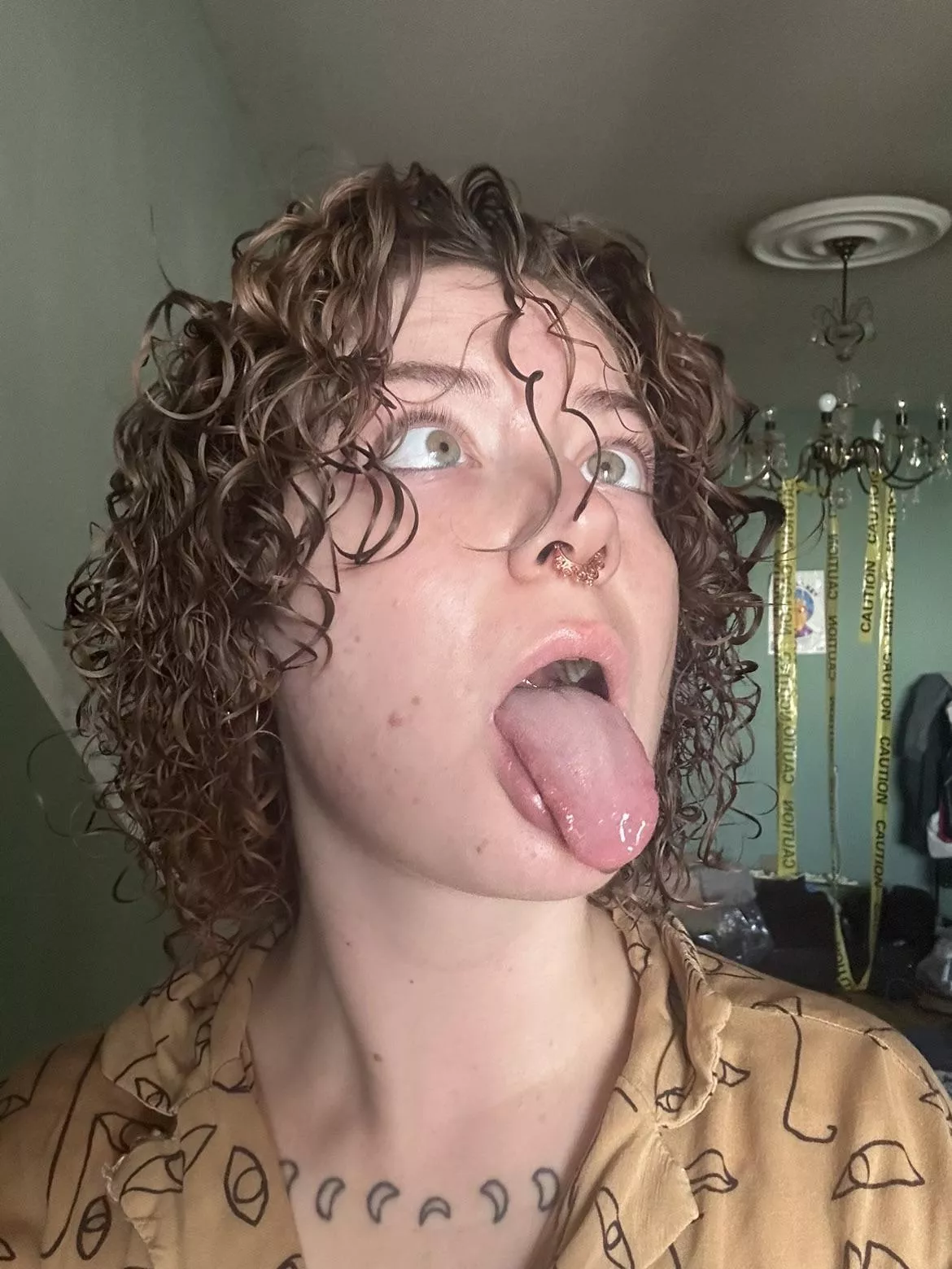 Would you like to fool around a bit?😈  posted by feetyourlick