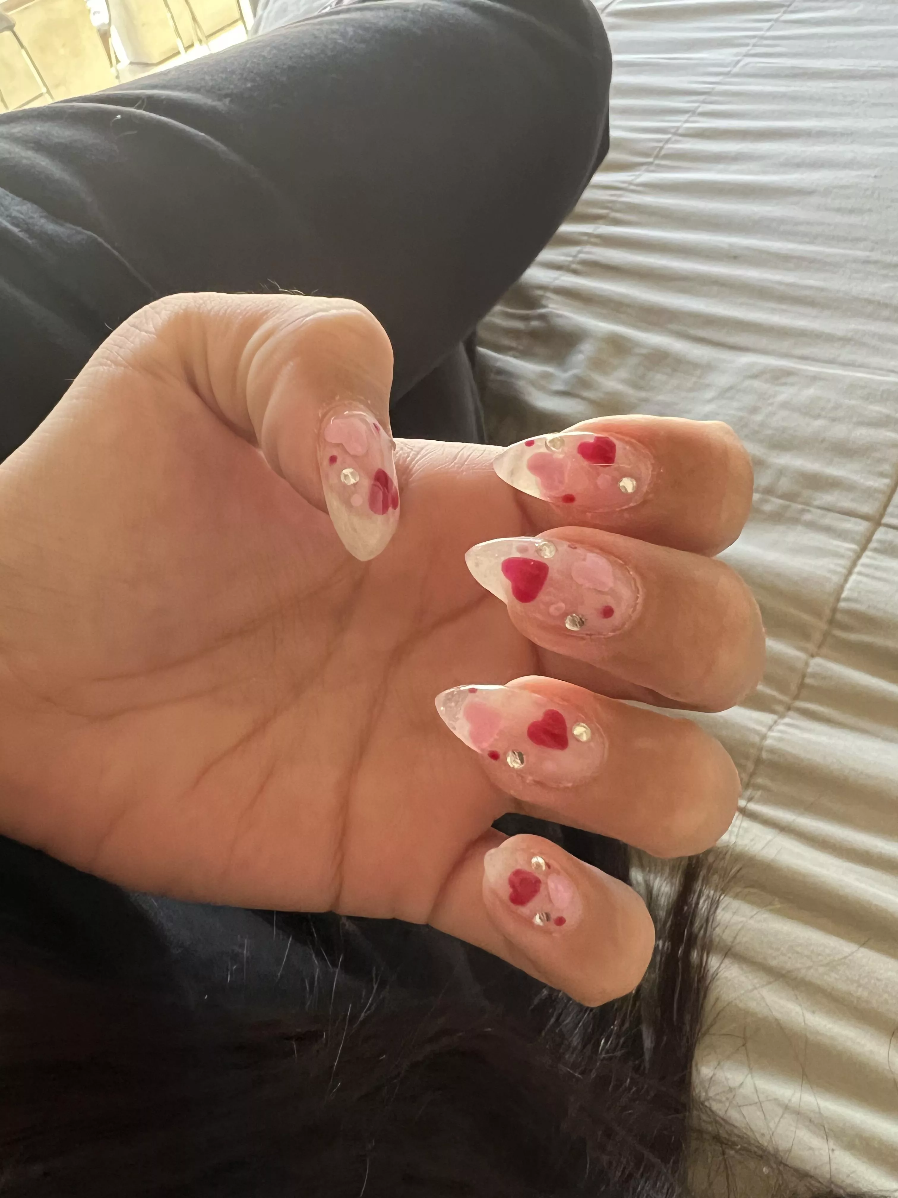 do u like my new nails?  posted by babygalsivip
