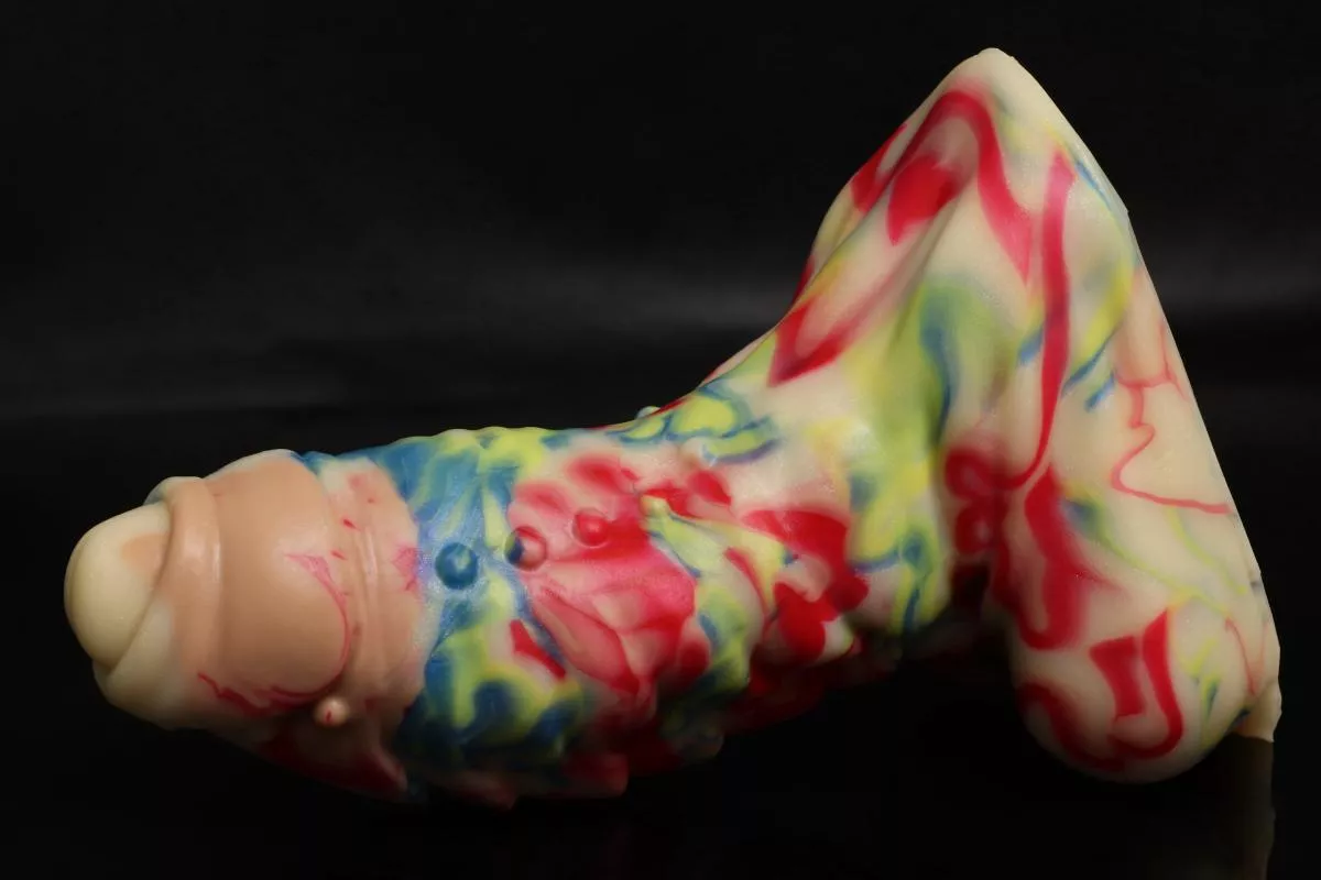 I ✨hate✨ this posted by BaphometsBlood_