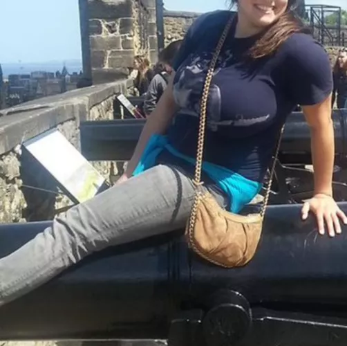 I wonder what everyone was everyone staring at by changingearth