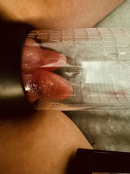 Nothing beats pumping [f] by sexylipsmilf