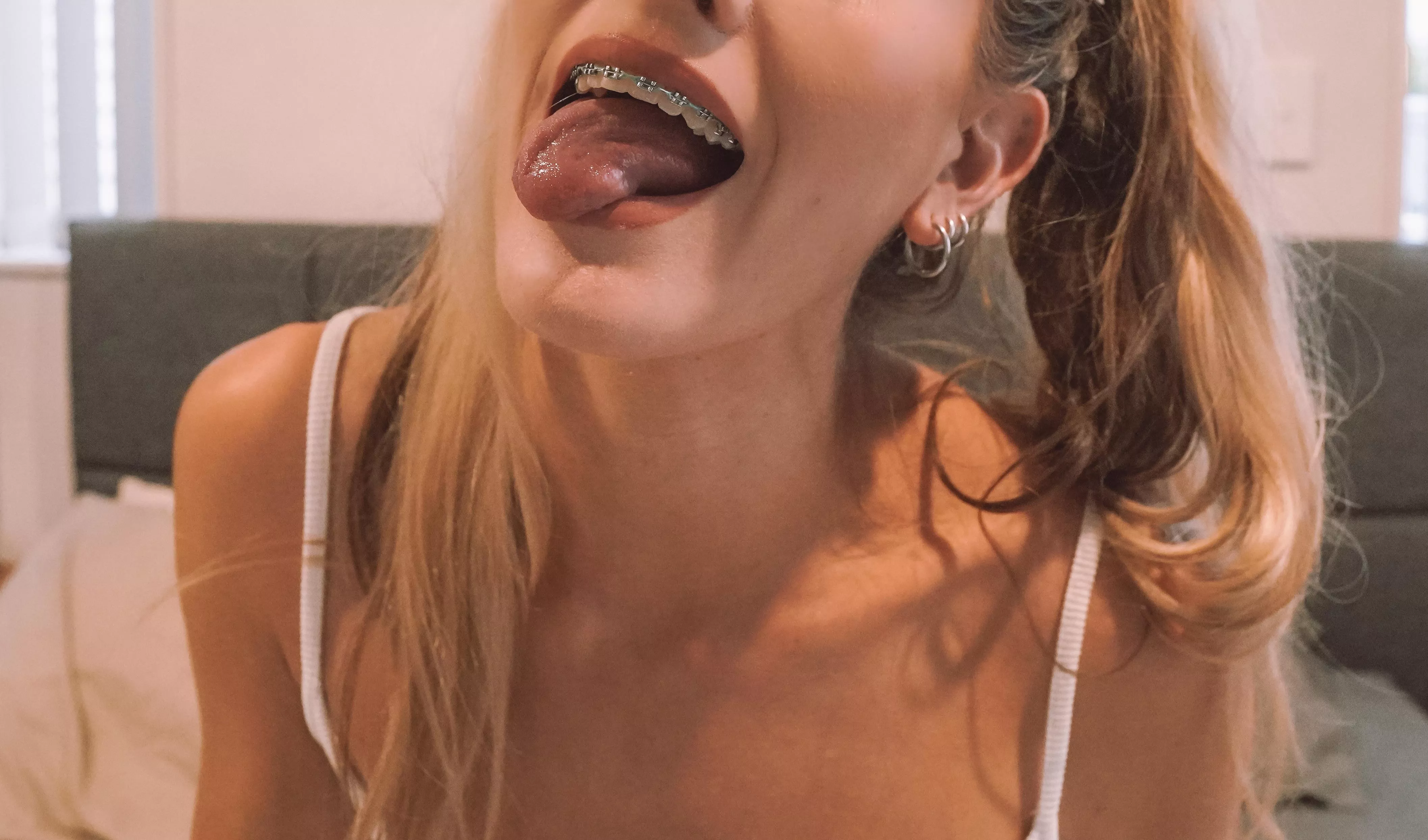 Pigtails + braces is the perfect combo posted by andie_x