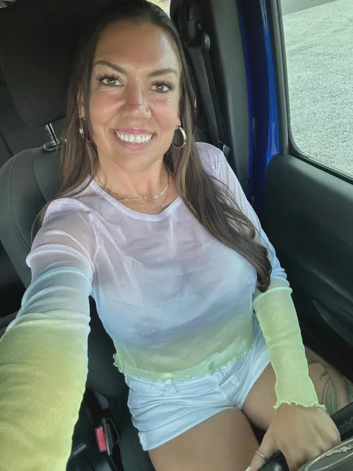 White Shirt  by Y00nT33n