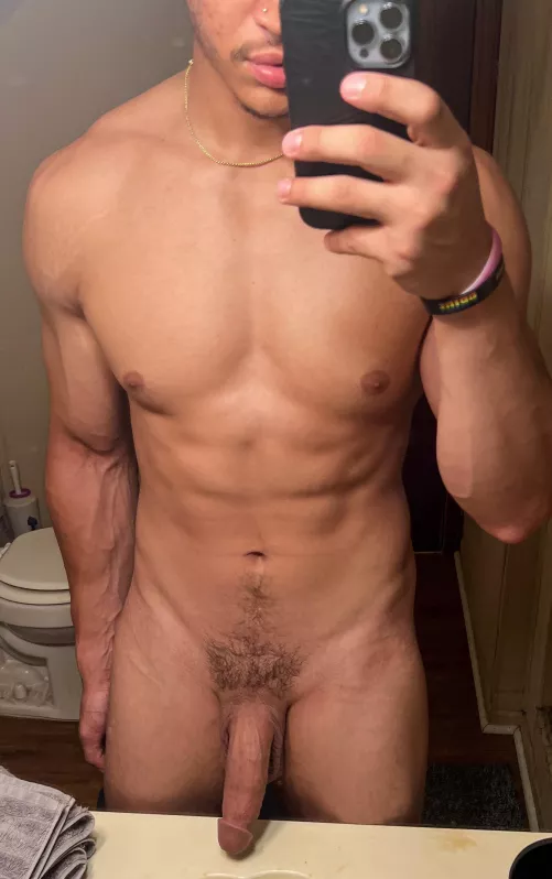 [24] This sub shows me the most love and I love yall for it 🖤 by throway999666