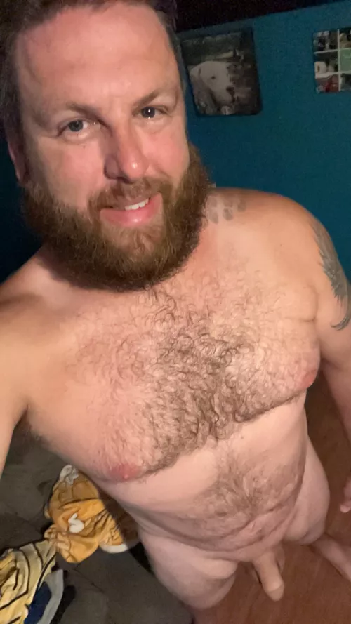(41) pansexual, horny and ready to play by Yourbigbearonlyfans