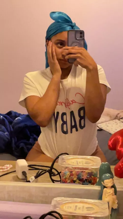 Do i have puppy dog eyes? :0 by personpupil