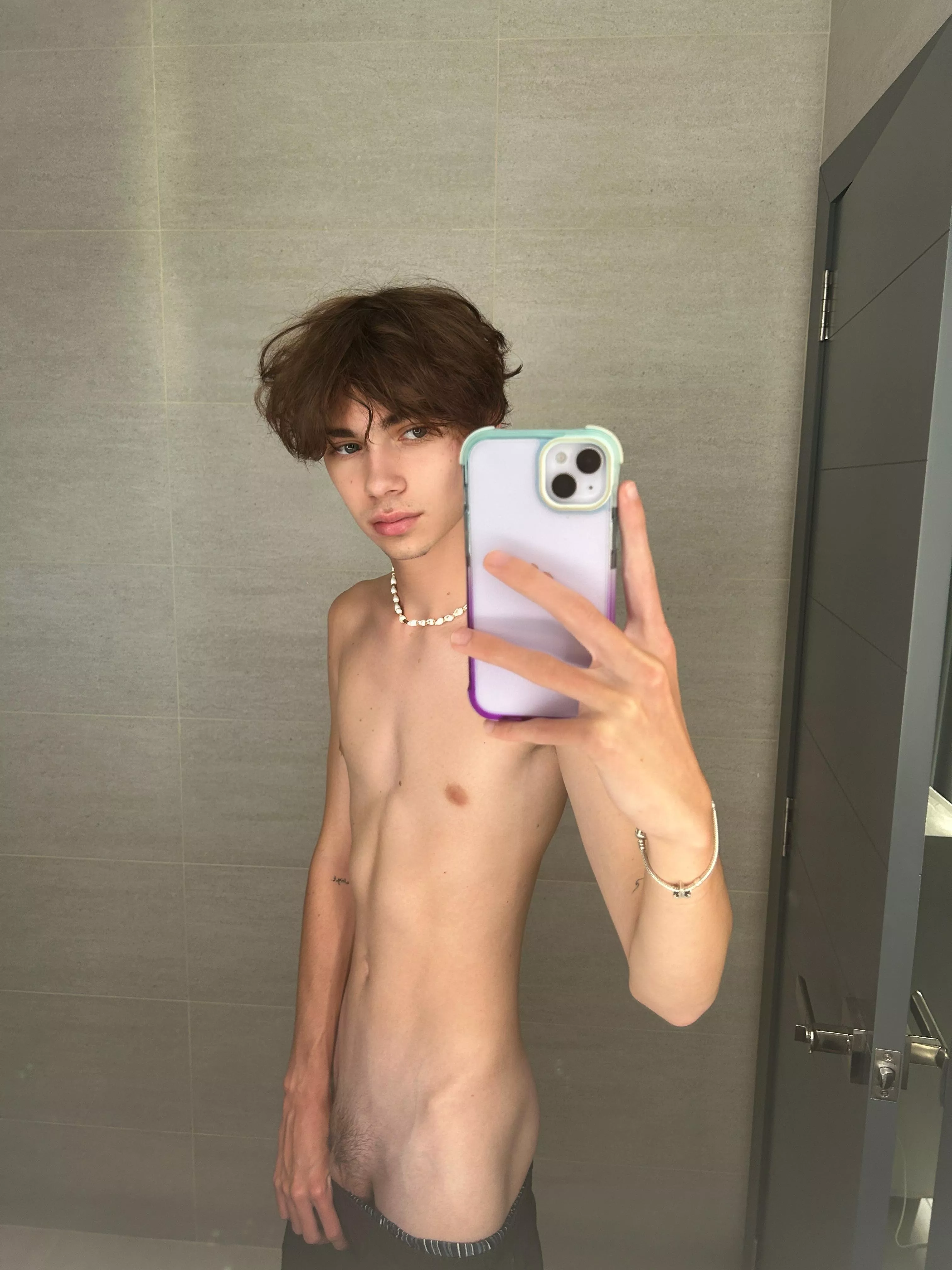 do you find my 19yo butt adorable enough to satisfy your desires? posted by SpicySisterxo_