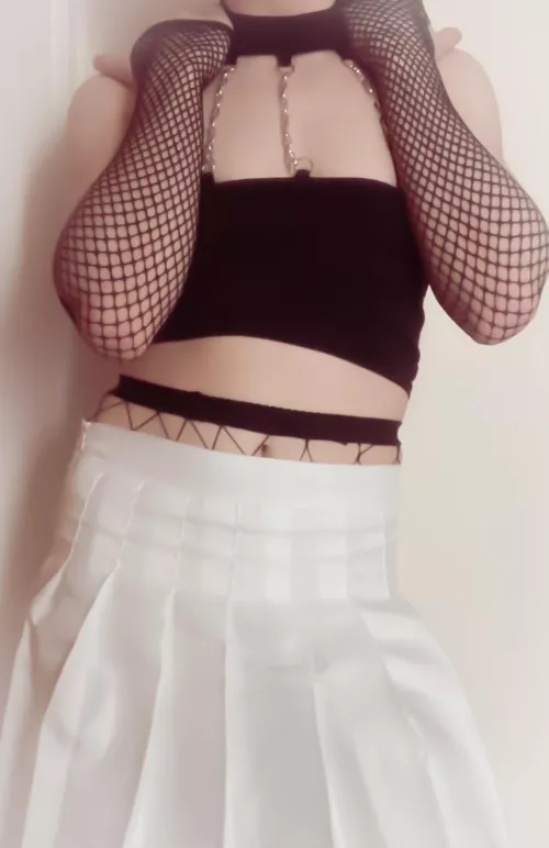 first time posting, super nervous! please be nice ❤️ by Wide_Ad9668