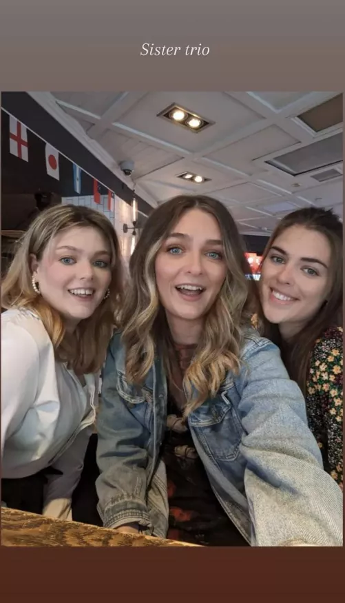 Pick one by GogoShanghai