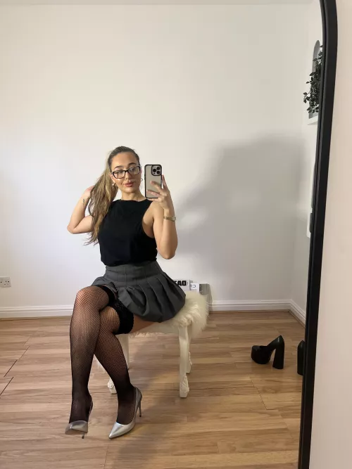 Ready for work💦 by Naughtnx