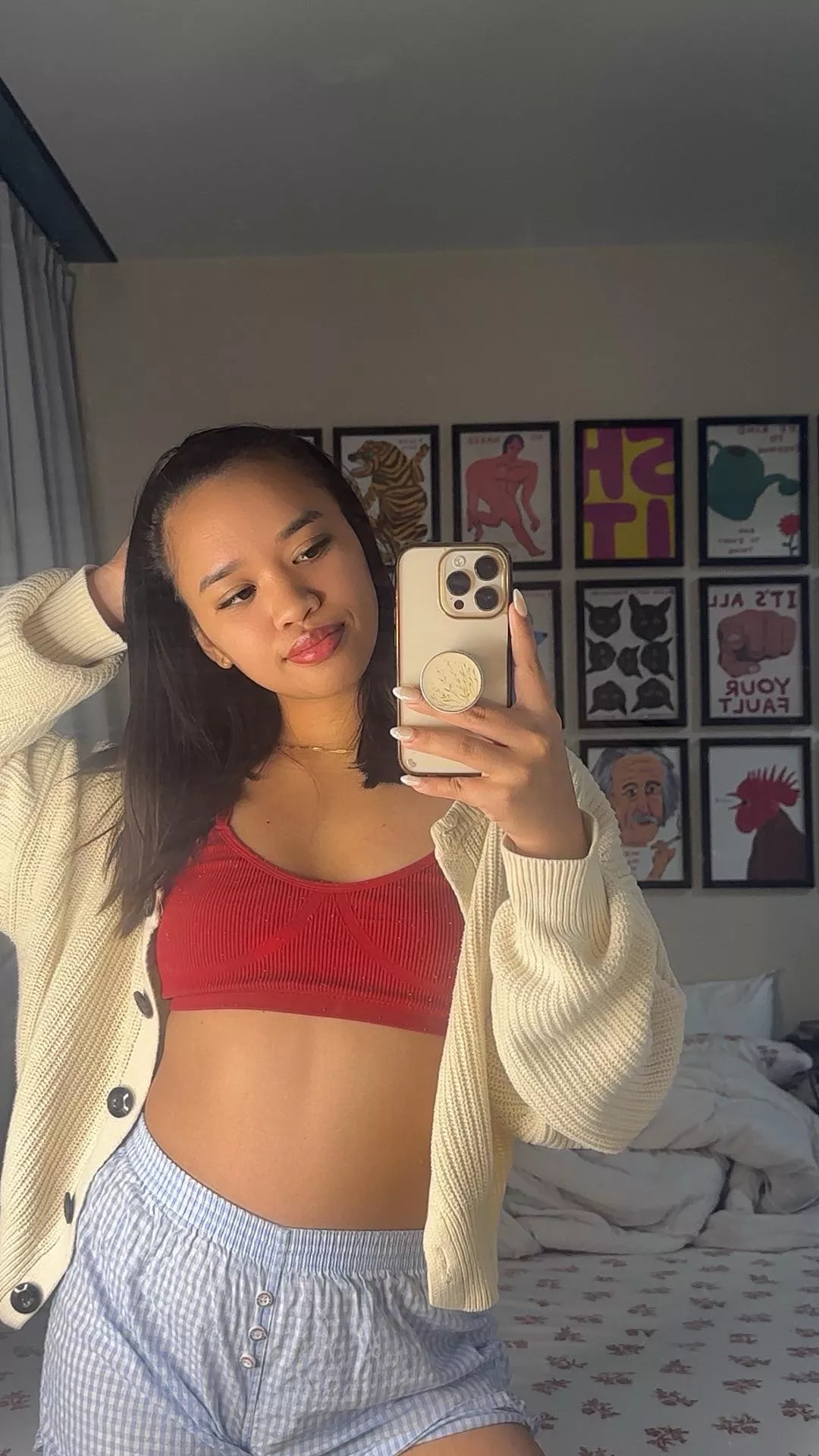 Sharing my selfie to be a good neighbor  posted by Worldly_Evidence_575